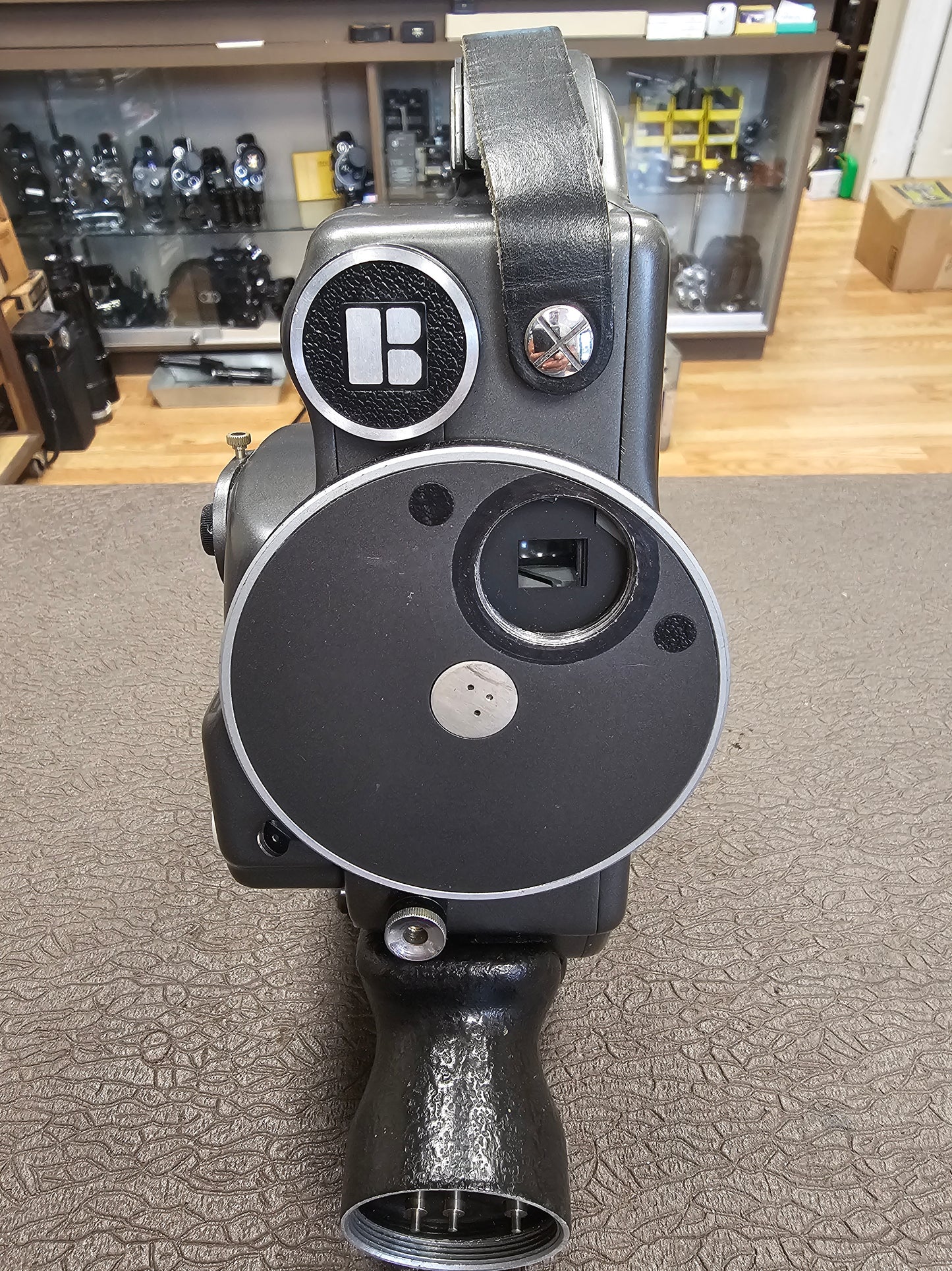Beaulieu R-16 Camera body with powergrip S# 668130
