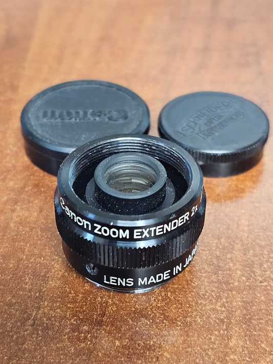 Canon Zoom Extender 2X A C-Mount