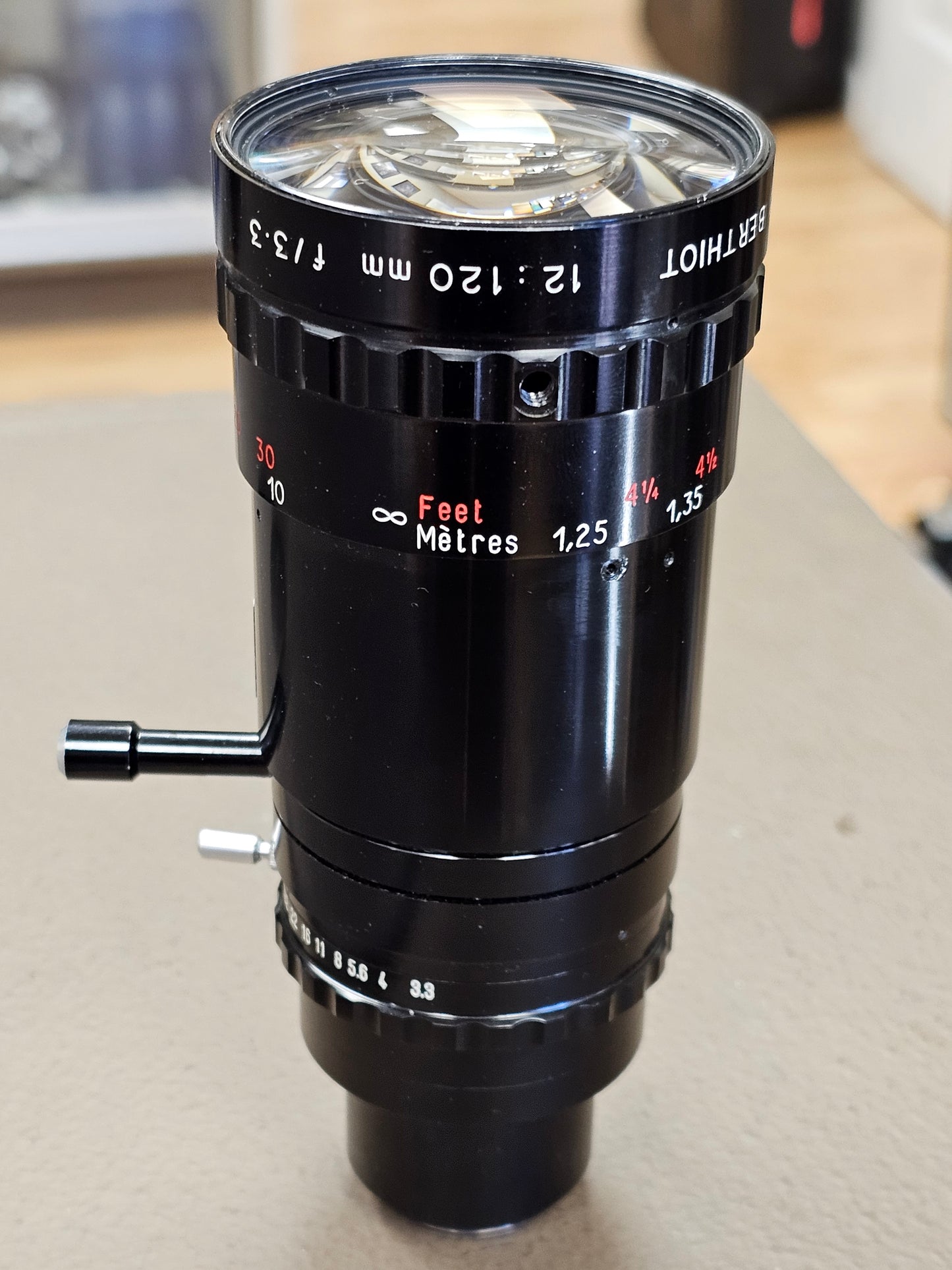 Som Berthiot Pan Cinor 12-120mm f3.3 C-Mount zoom lens S# T59308