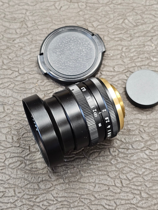 Carl Zeiss Jena DDR Tevidon 10mm F2 C Mount Lens S# 15476