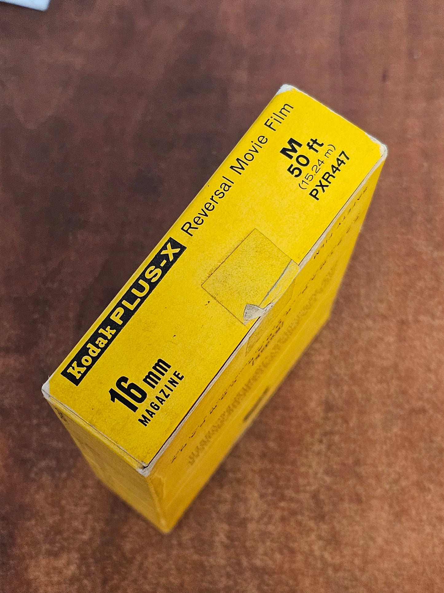 KODAK 16mm Plus-X Reversal Film In Kodak Magazine ( Expired Fim Stock )