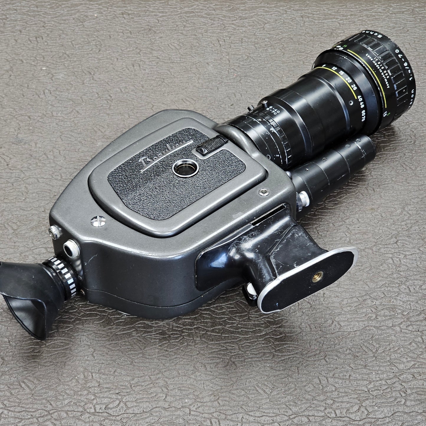 Beaulieu 4008 ZM Super 8mm Camera S# 883204 with Beaulieu-Optivaron Schneider-Kreuznach 6-70mm T1.4 Powered Zoom Lens S# 12916096