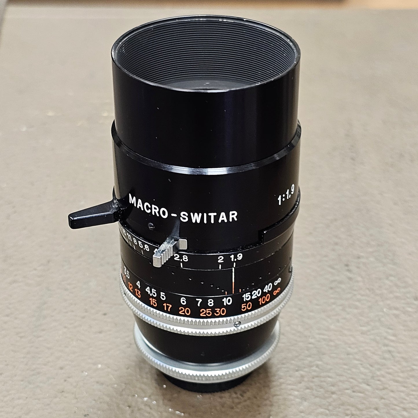 Switar 75mm Macro Preset f1.9 C-Mount Telephoto Lens S# 1131180
