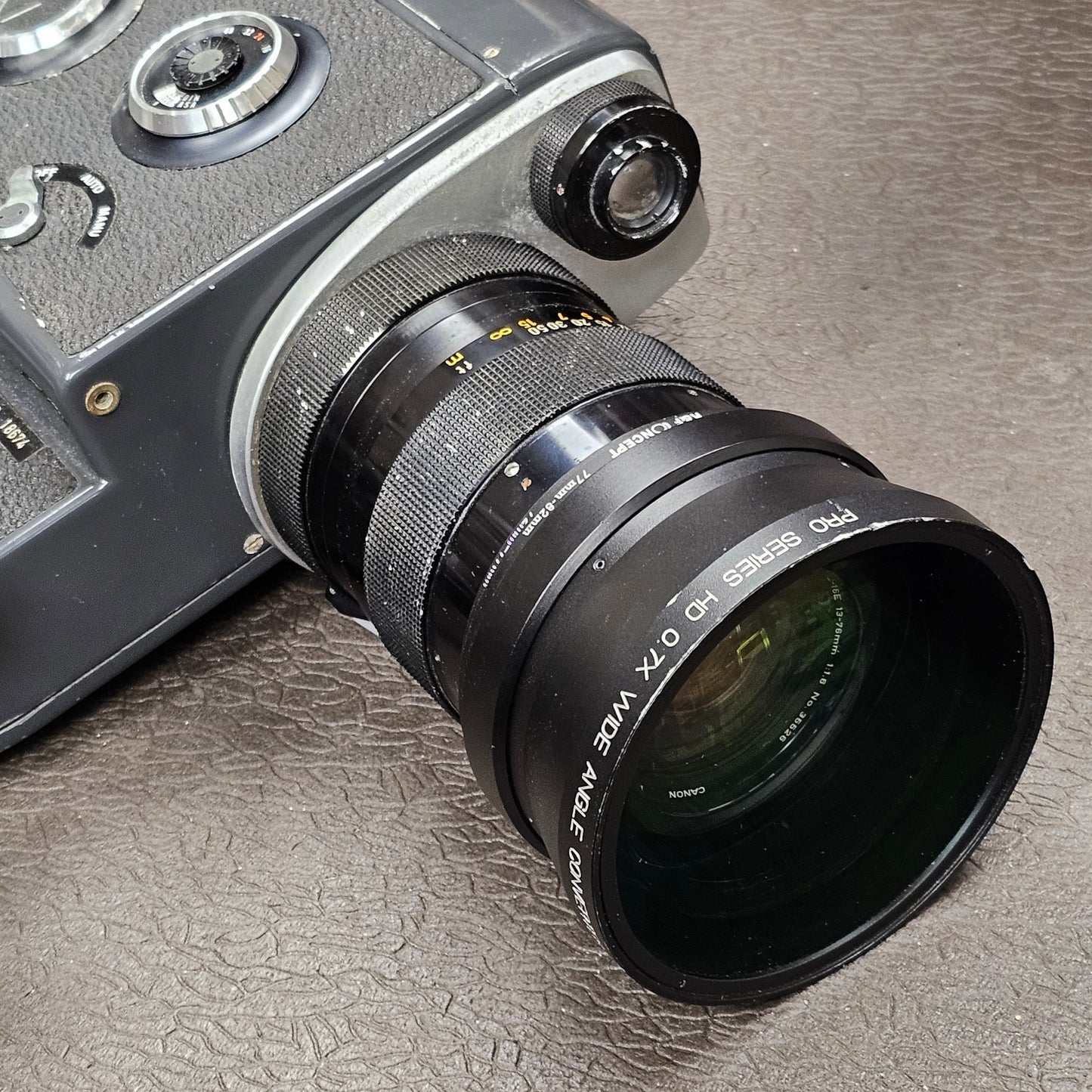 Century Optics Pro Series HD 0.7X  Wide Angle Attachment for Canon Scoopic Cameras S# C103263