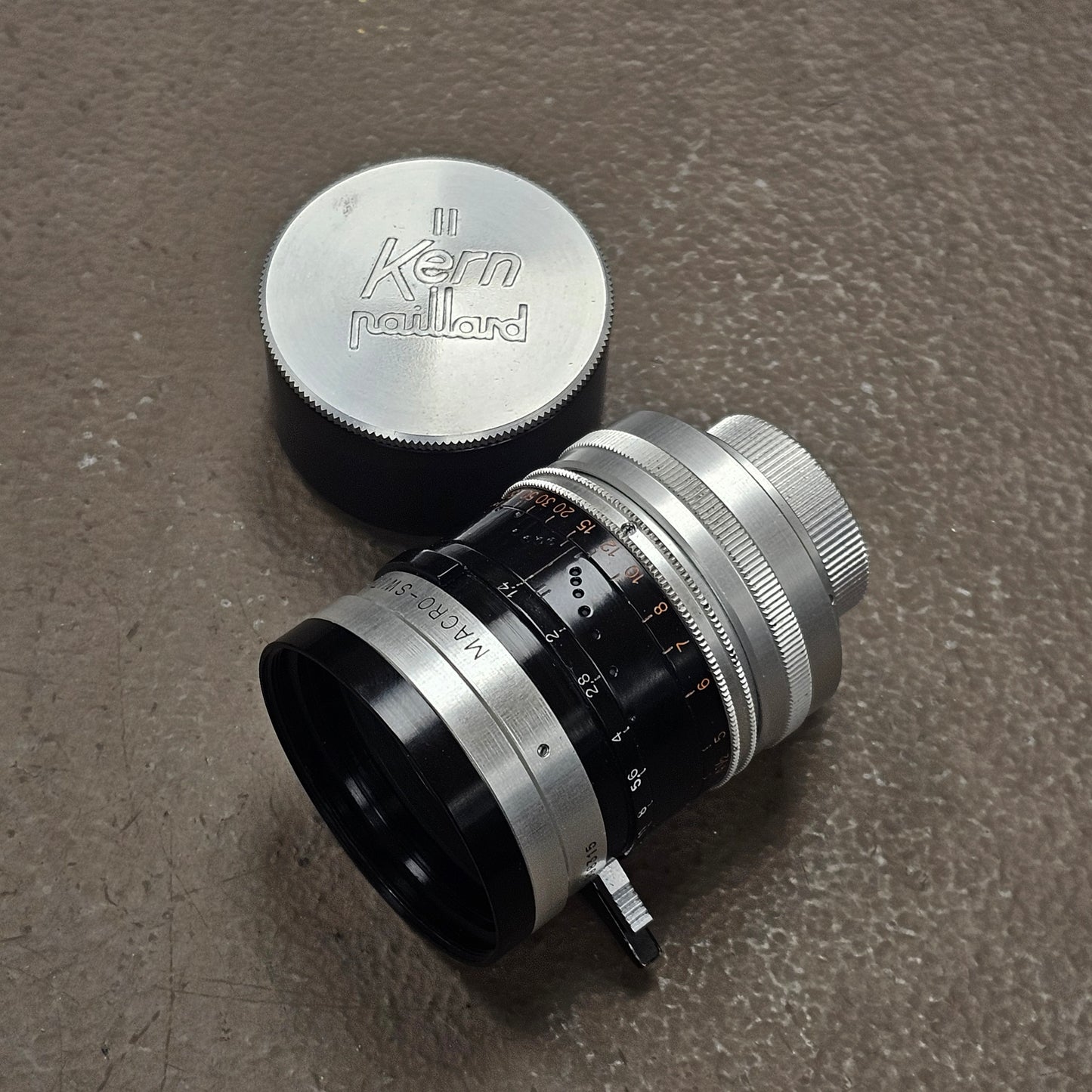 Switar 50mm f1.4 H16RX Macro Preset C-Mount lens S# 998315