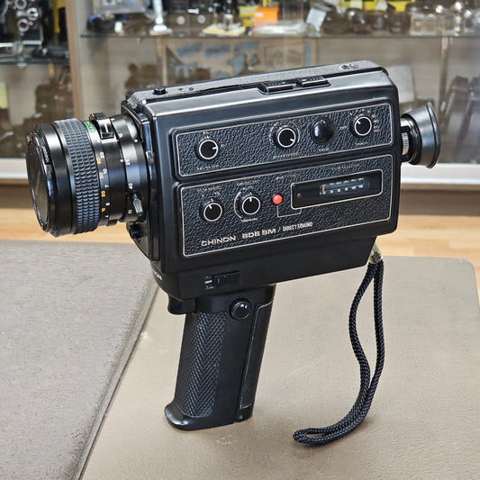 Chinon Pacific 806 SM-Direct Sound Super 8mm Camera w Chinon Reflex Zoom Lens F/1.7 7.5-60mm S# 168119