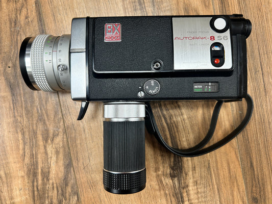 Minolta Autopak-8 S6 Super 8 Camera S# 627713 w/ original case