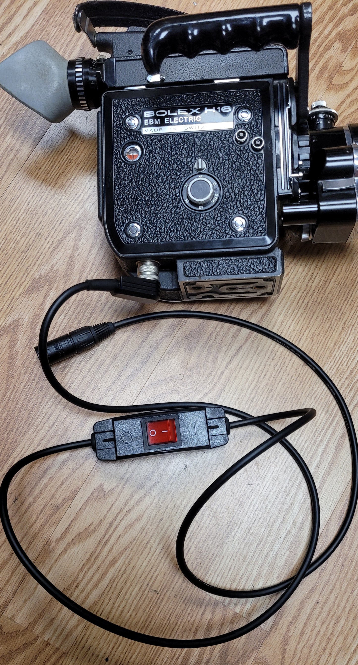 Bolex EBM On/Off Power cable Right Angle Style Connector