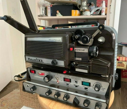 HEURTIER MONO 42 INTEGRAL AUTOMATIC Super 8mm Sound PROJECTOR