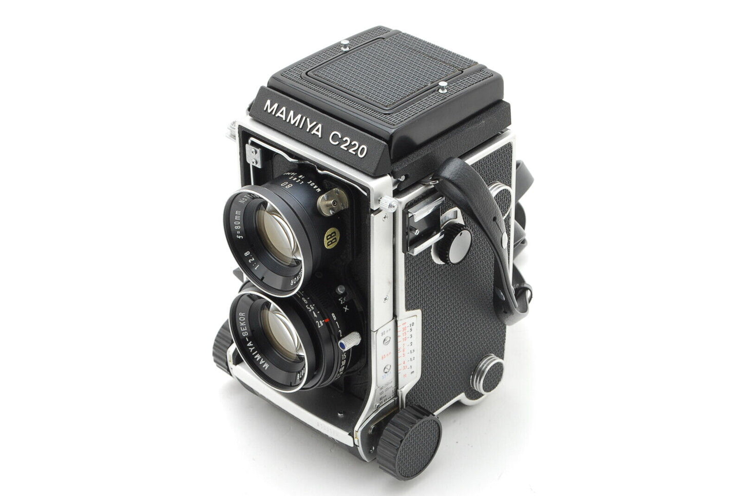 MAMIYA C220 Professional + Mamiya Sekor 80mm F2.8 Blue dot