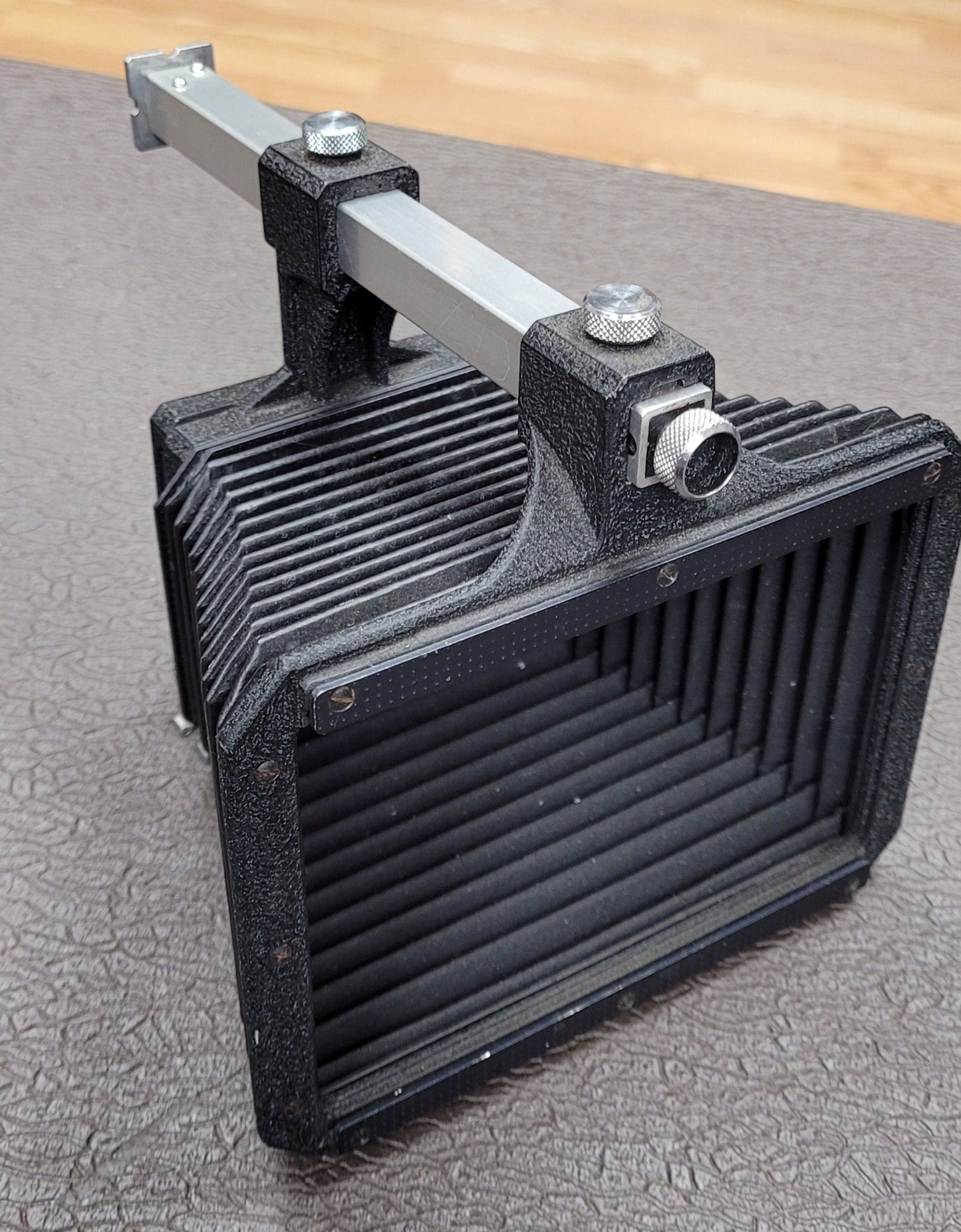 Arriflex 2"x2" Mattebox with Beam S# 12282