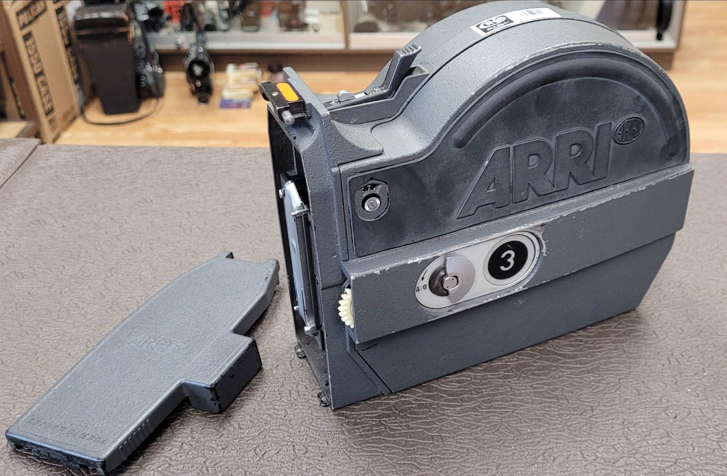 Arriflex SR 400' High Speed Super 16 Magazine