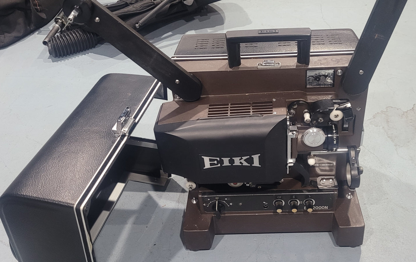 Eiki EX-2000N Xenon 16mm Sound Projector S# 1465