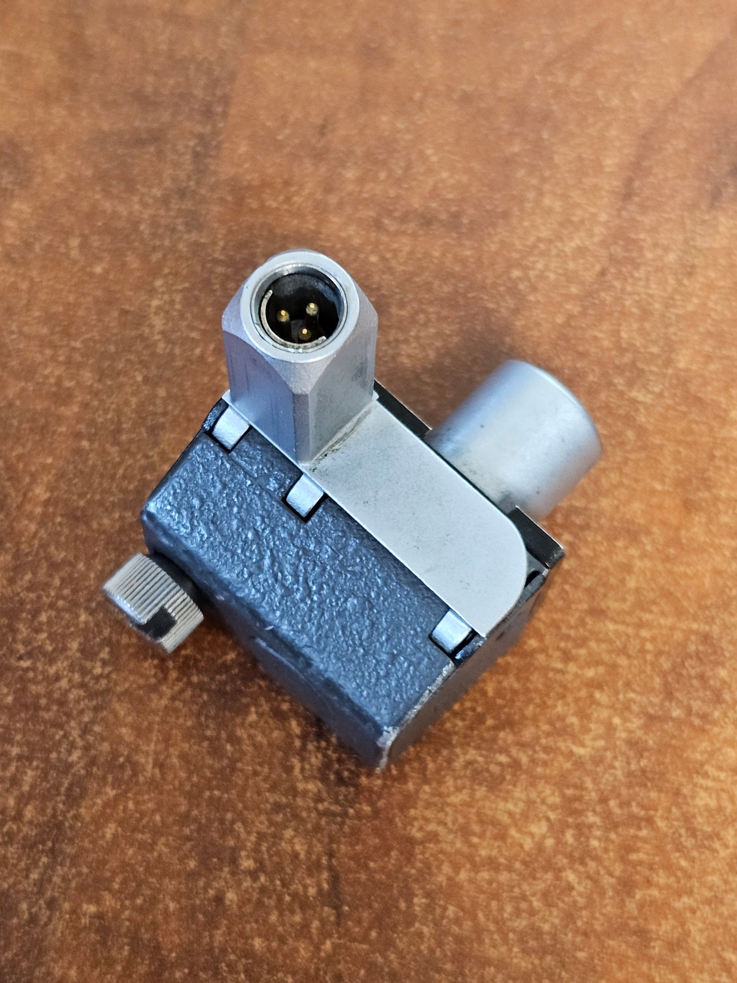 Arri SR3 Onboard battery Adapter