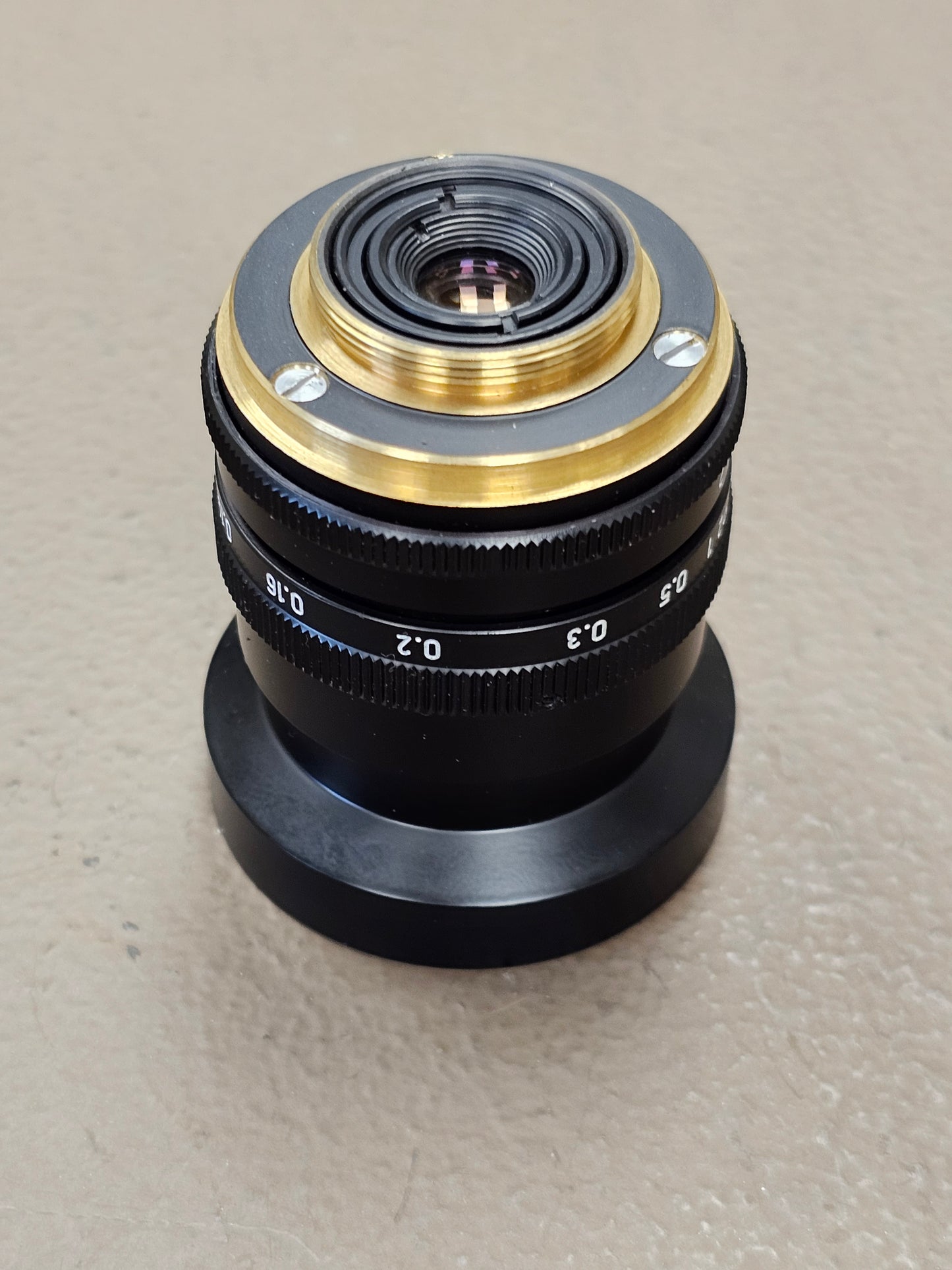 Carl Zeiss Jena DDR Tevidon 10mm F2 C Mount Lens S# 15924