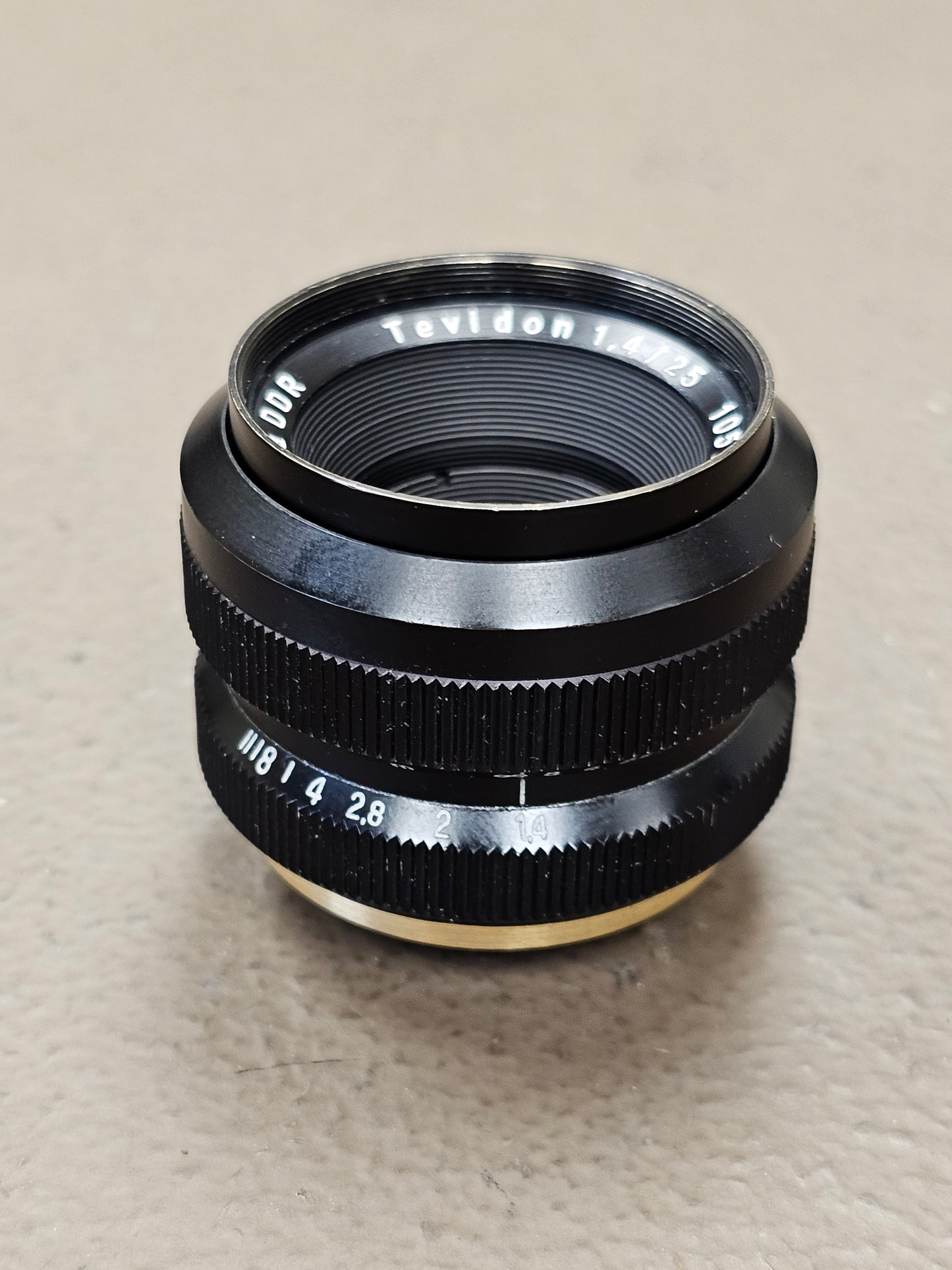 Carl Zeiss Jena DDR Tevidon 25mm f1.4 C-Mount Lens S# 10576128