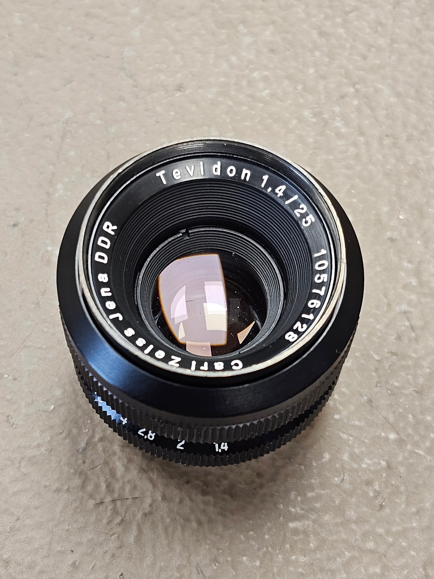 Carl Zeiss Jena DDR Tevidon 25mm f1.4 C-Mount Lens S# 10576128