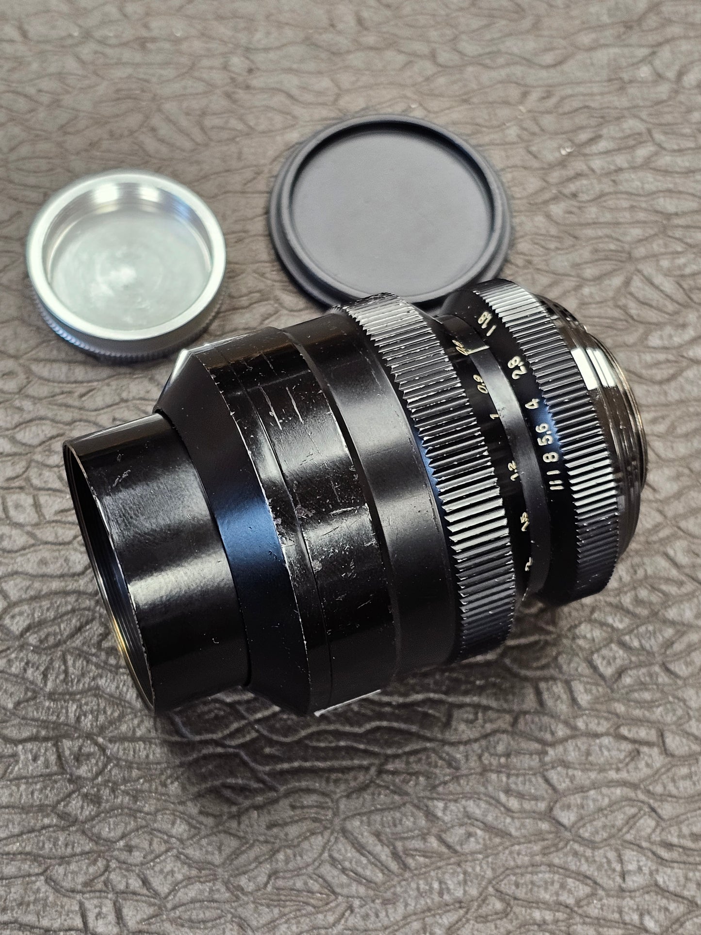 Carl Zeiss Jena DDR Tevidon 50mm f1.8 C-Mount Lens S# 1646