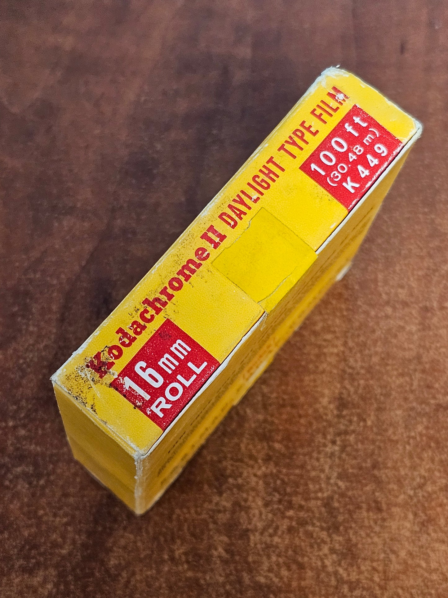 KODAK 16mm 100' Kodachrome II Color Safety Film ( Expired Stock )