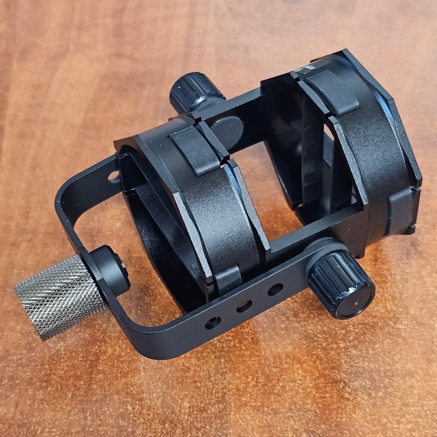 Audio-Technica AT8415 Universal Shockmount