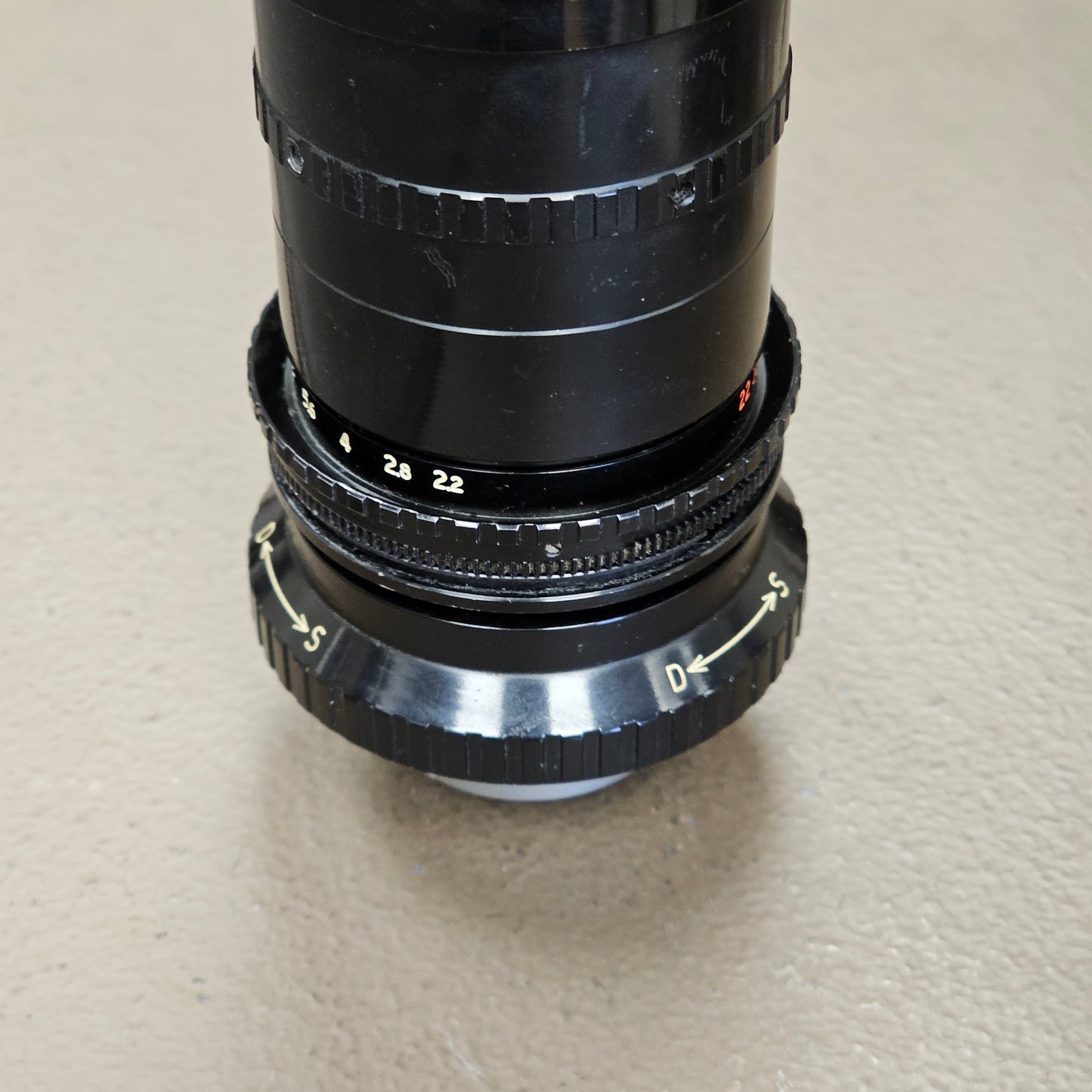 Angenieux 12-120mm T2.8 Type 10 x 12B Bolex H16RX C-Mount Zoom lens S# 1242750