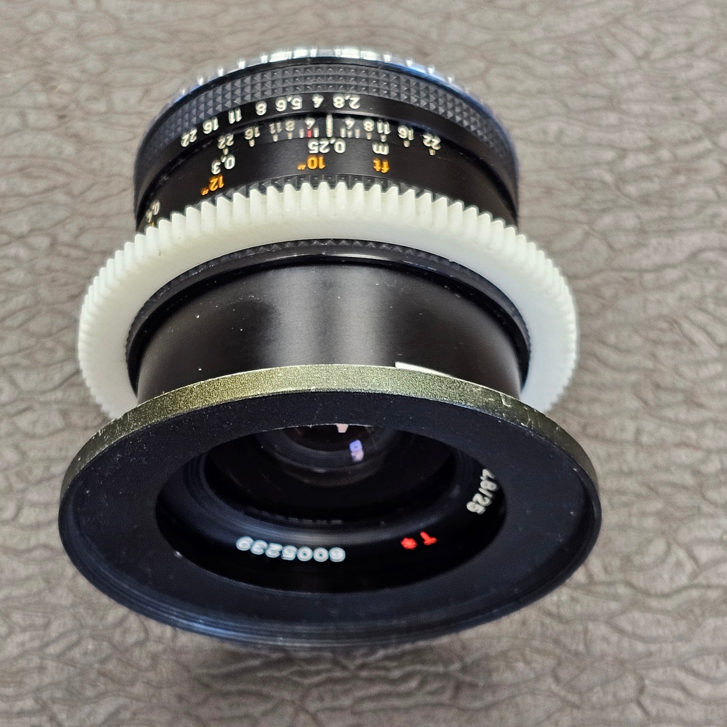 Zeiss Contax Distagon 25mm f2.8 T* Contax Mount Lens S# 6005239