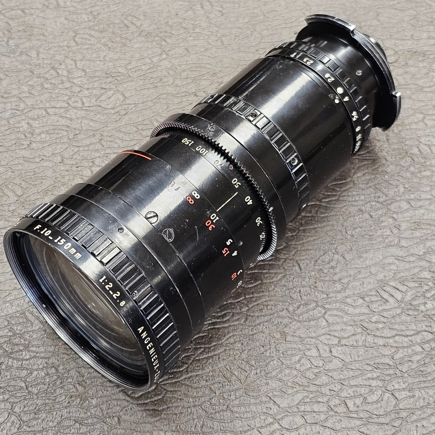 Angenieux 10-150mm T2.3 Type 15 x 10B Zoom Lens in CP-16 Mount S# 1425296