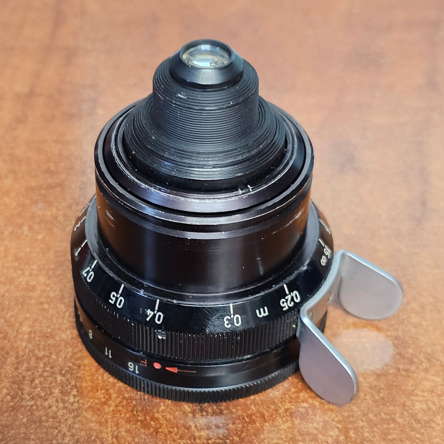 Carl Zeiss Planar 16mm T2.2 Arri Standard Mount Lens S# 2695744