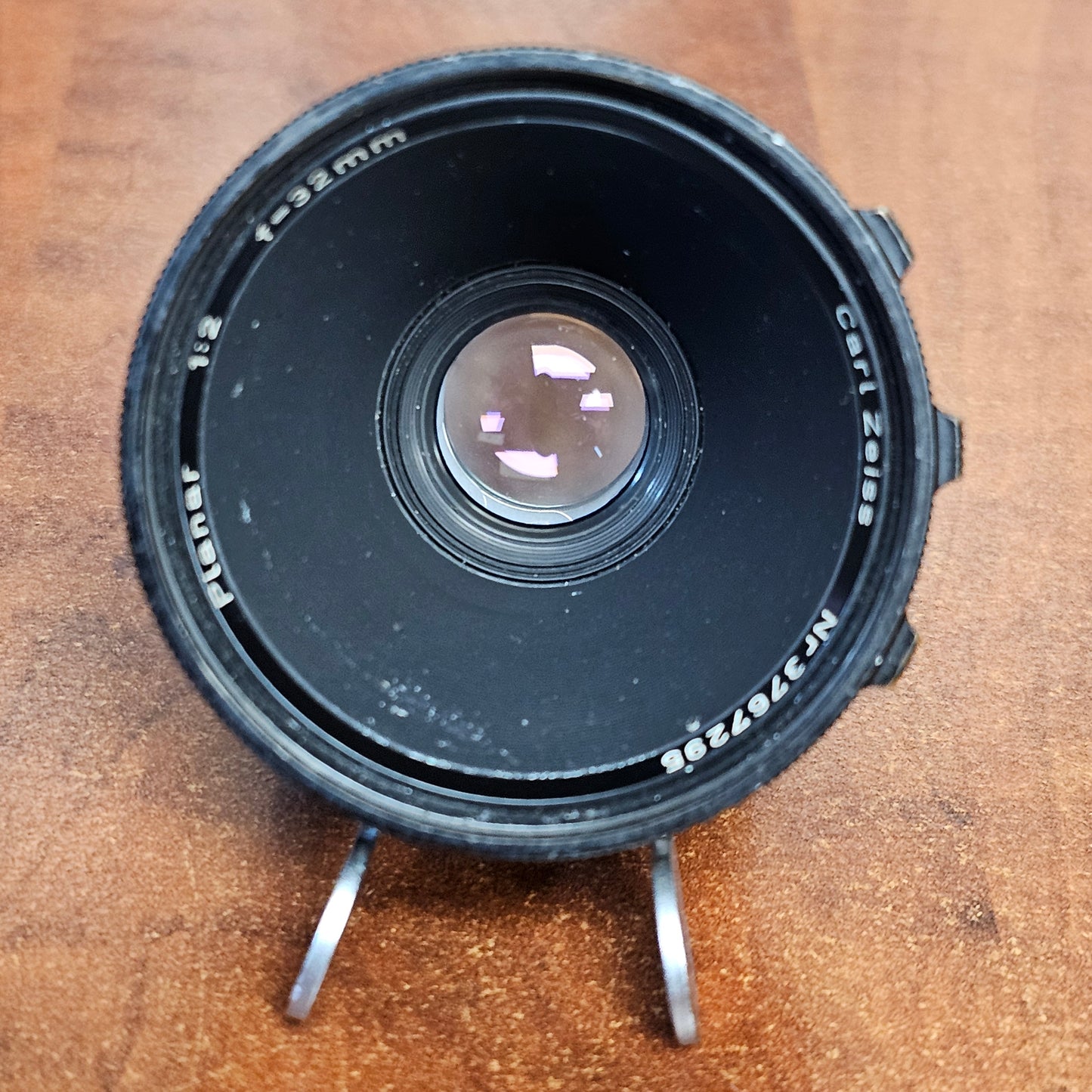 Carl Zeiss Planar 32mm T2.2 Arri Standard Mount Lens S# 3767295