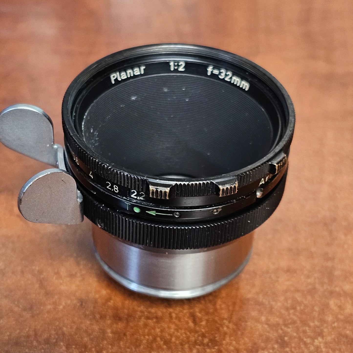 Carl Zeiss Planar 32mm T2.2 Arri Standard Mount Lens S# 3767295