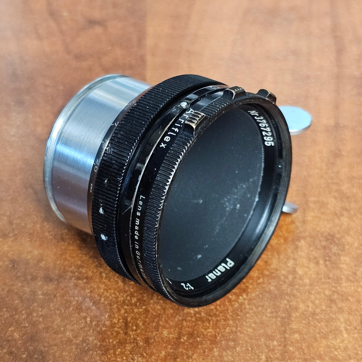 Carl Zeiss Planar 32mm T2.2 Arri Standard Mount Lens S# 3767295