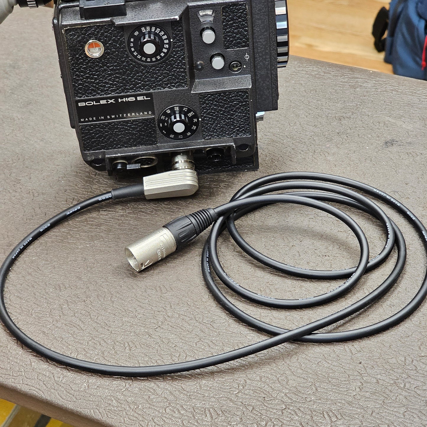 Bolex EL Power cable 4-Pin Female Tuchel (Amphenol) Right Angle Style Connector - 4-Pin XLR Male