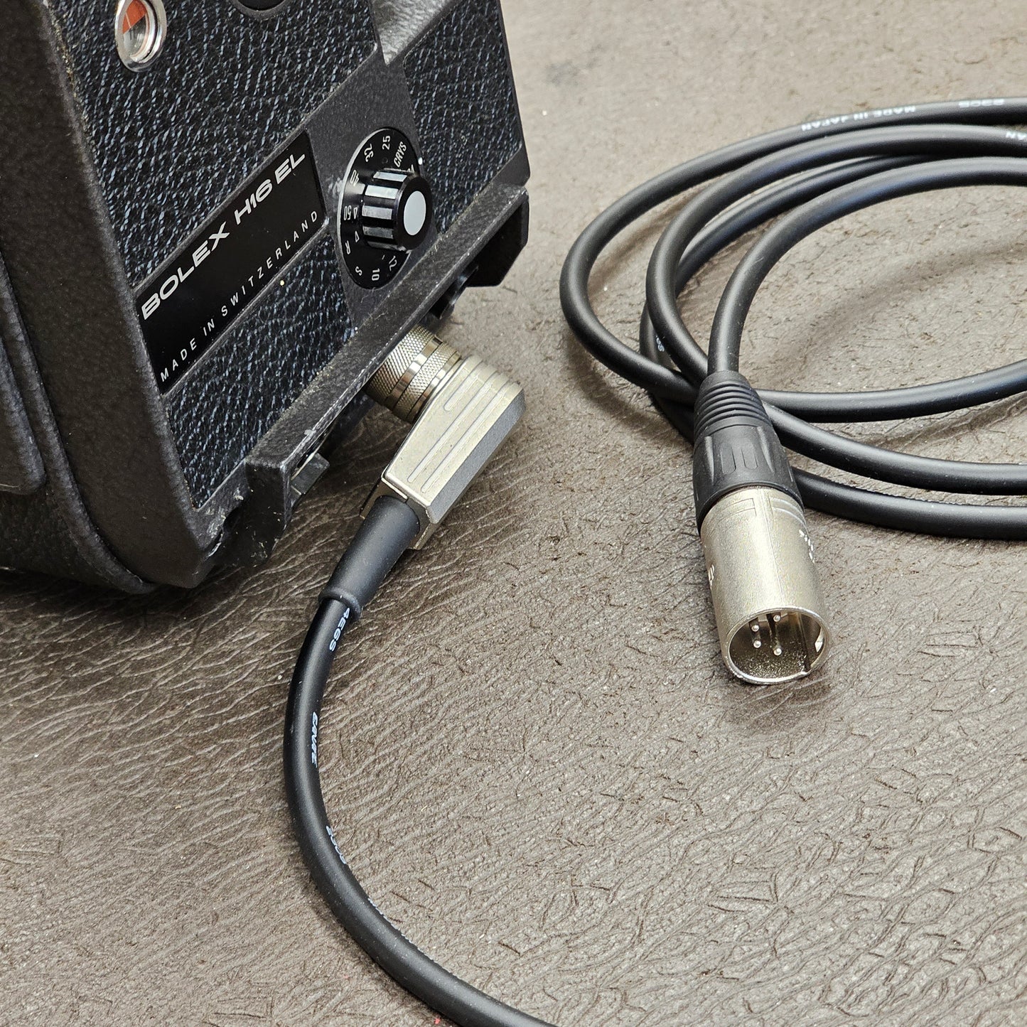 Bolex EL Power cable 4-Pin Female Tuchel (Amphenol) Right Angle Style Connector - 4-Pin XLR Male