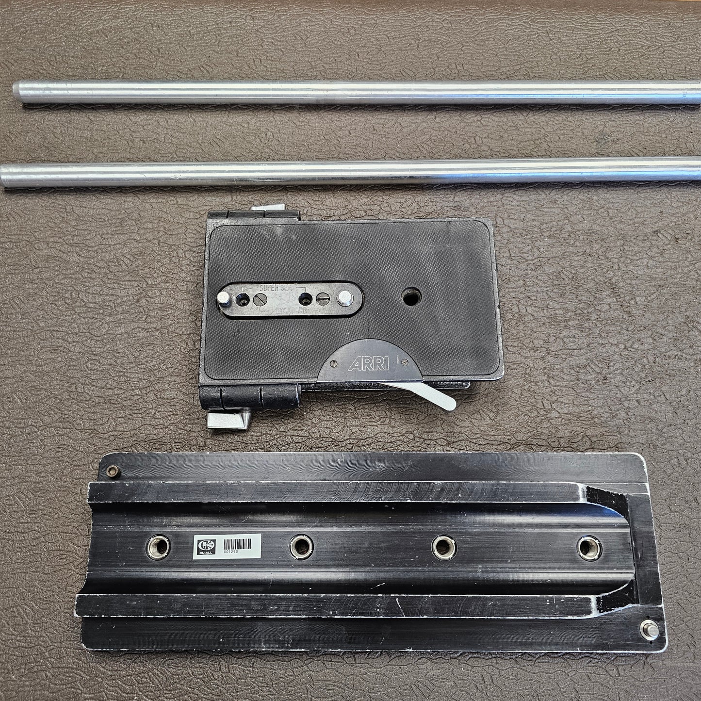 ARRI BP-3 15mm Studio Bridge Plate with Dovetail & 15mm Rods (Used)