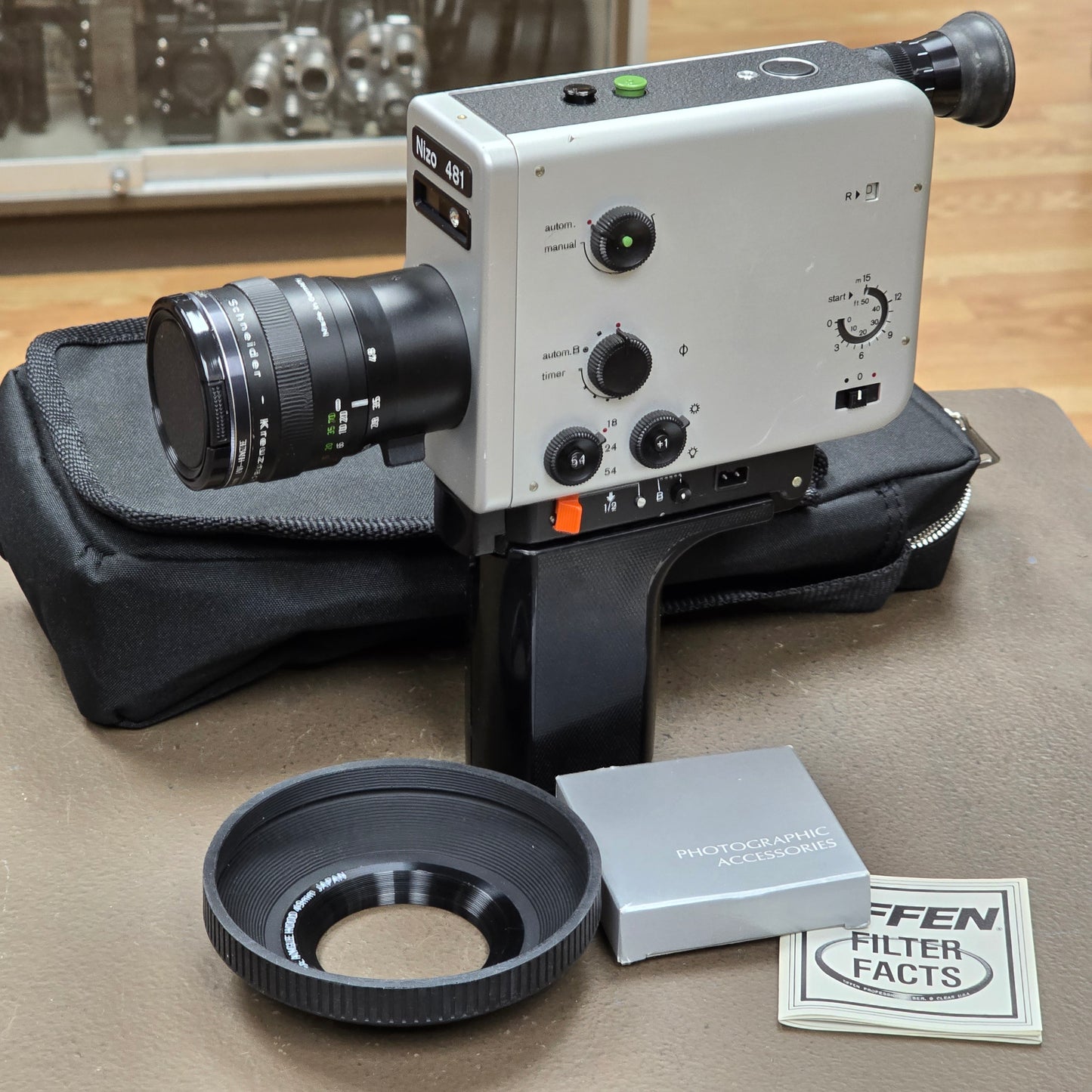 Nizo 481 Super 8mm camera S# 1195116