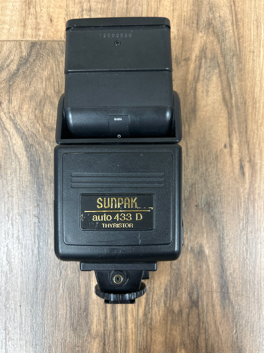 Sunpak Auto 433D Thyristor Speed Light (for Nikon cameras)