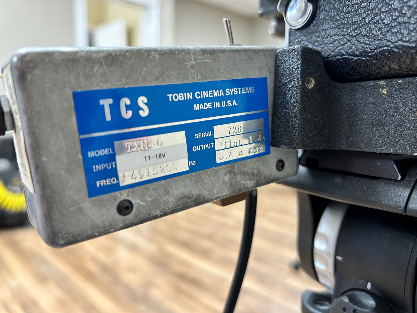 TCS TXM-6 Crystal motor for Bolex round base 8:1 shaft